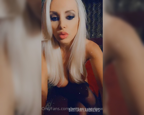 Brittany Andrews aka brittany_andrews - 06-25-2022 OnlyFans Video - Footsie fun time with Misstress Mommy First, let me remove these socks on my feet and