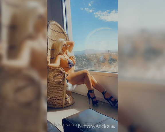 Brittany Andrews aka brittany_andrews - 12-01-2022 OnlyFans Video - It feels so good basking in the sun Come Here and Join Me as I pose