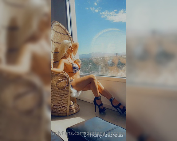 Brittany Andrews aka brittany_andrews - 12-01-2022 OnlyFans Video - It feels so good basking in the sun Come Here and Join Me as I pose