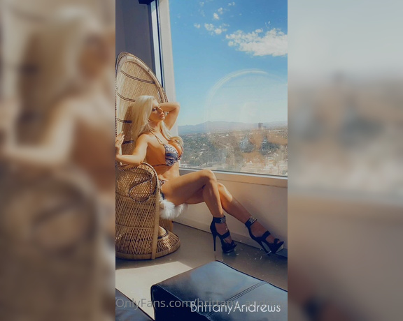 Brittany Andrews aka brittany_andrews - 12-01-2022 OnlyFans Video - It feels so good basking in the sun Come Here and Join Me as I pose