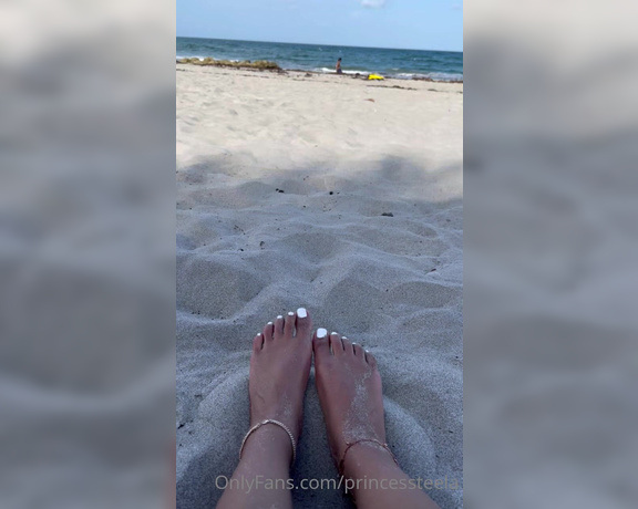 Goddess Nova aka goddessnova - 08-02-2022 OnlyFans Video - Beach feet make you weak