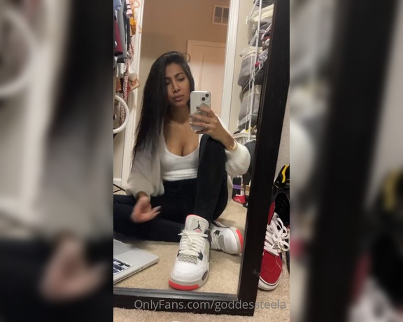 Goddess Nova aka goddessnova - 11-23-2022 OnlyFans Video - So I literally just got paid to sit in my Jordans and watch some dude hang