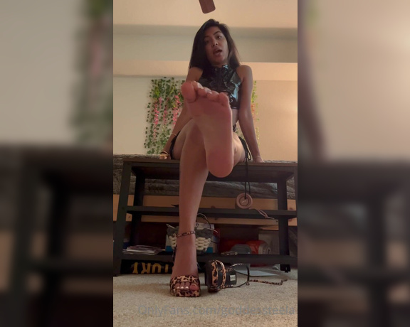 Goddess Nova aka goddessnova - 02-23-2023 OnlyFans Video - Be a Good Foot Freak I love to tease and humiliate my foot freaks