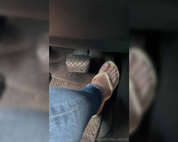 Flavsoles aka flav_soles19 - 11-03-2024 OnlyFans Video - Vem me ver pisando bem fundo no acelerador Come see me stepping on the accelerator