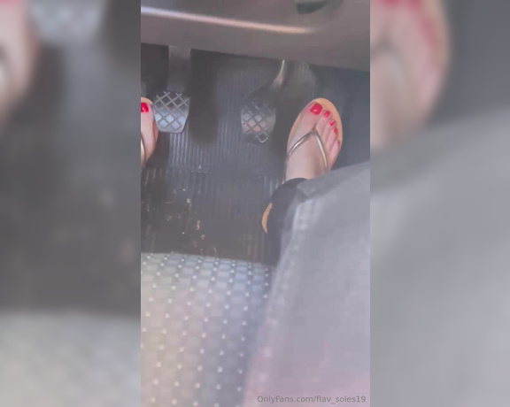 Flavsoles aka flav_soles19 - 12-19-2024 OnlyFans Video - 4 MINUTOS DIRIGINDO carro manual  assista esse vídeo imaginando que sua cara está no lugar