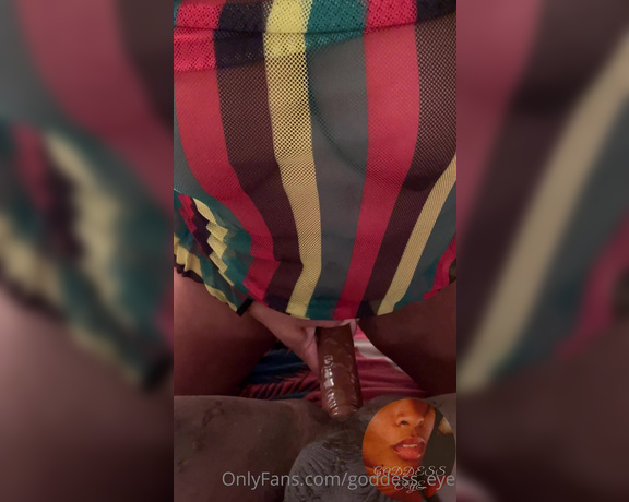 Goddess Eye aka goddess_eye - 01-08-2022 OnlyFans Video - A different take on my slut purplechaosmix this time