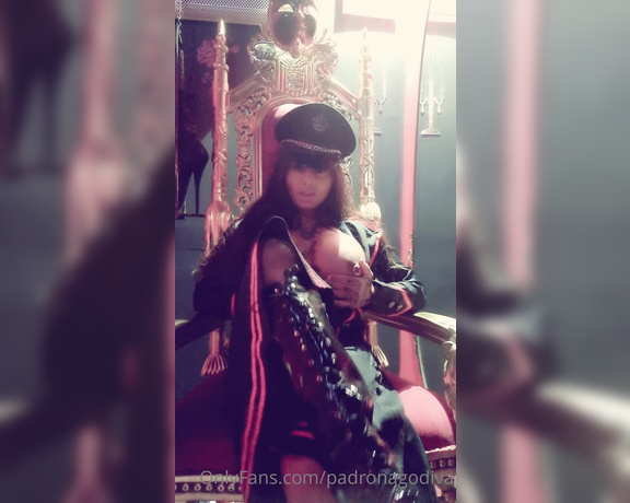 Mistress desideria godiva aka padronagodiva - 07-08-2022 OnlyFans Video - Mistress godiva