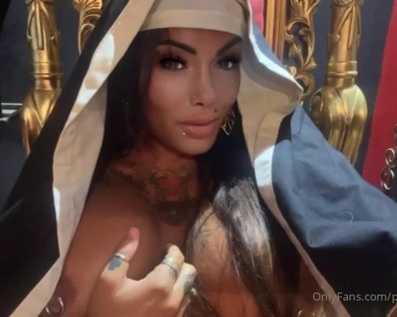 Mistress desideria godiva aka padronagodiva - 08-19-2024 OnlyFans Video - La madre ha bisogno di un orgasmo,