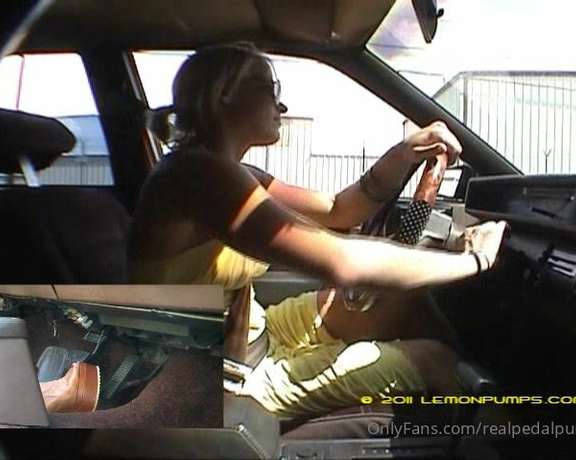 Real Pedal Pumping aka realpedalpumping - 08-26-2022 OnlyFans Video - Gorgeous blonde in platforms pumping the Chevy Pt 1