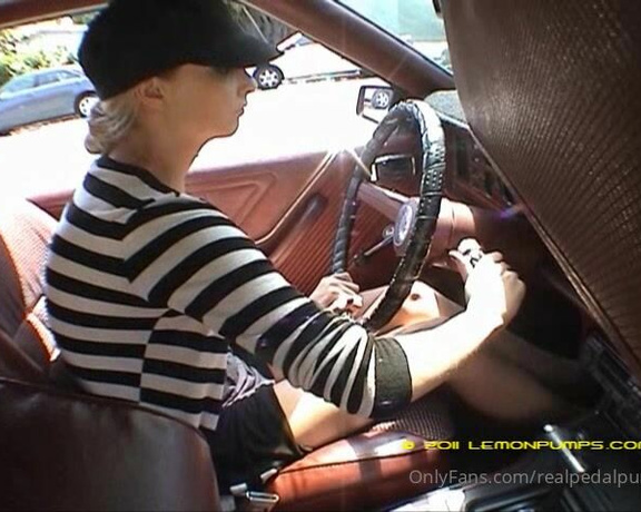 Real Pedal Pumping aka realpedalpumping - 08-26-2022 OnlyFans Video - Part 5 _ German blonde under hood throttle linkage