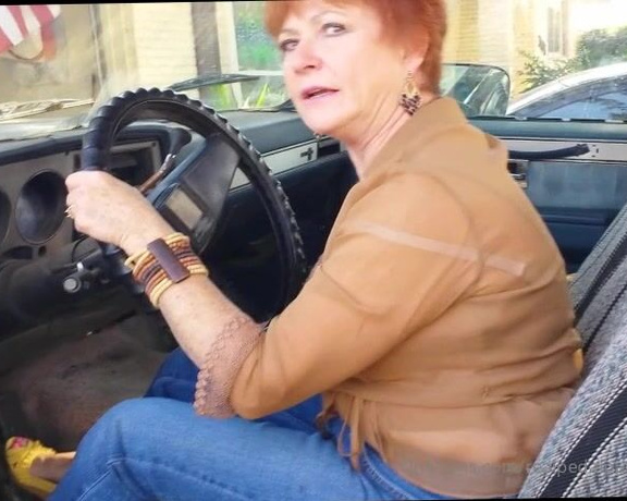 Real Pedal Pumping aka realpedalpumping - 08-30-2022 OnlyFans Video - Starting her hubbys rusty old Chevy Silverado but shes a very experienced mature pedal pumper