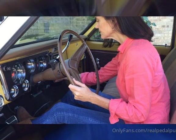 Real Pedal Pumping aka realpedalpumping - 09-15-2022 OnlyFans Video - This country gal shows us a real cold start of her 71 Chevy pickup