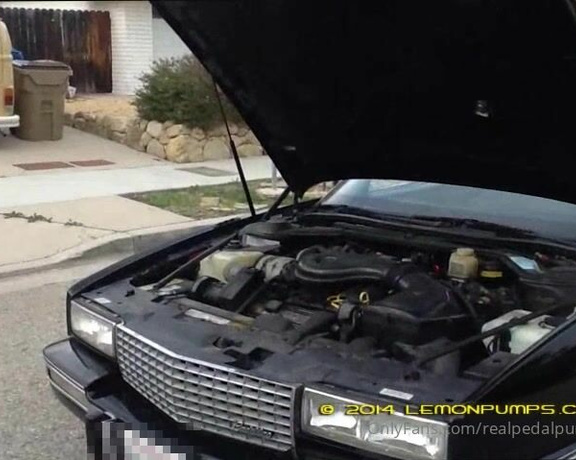 Real Pedal Pumping aka realpedalpumping - 04-01-2024 OnlyFans Video - Revving Her 88 Cadillac I actually love revving