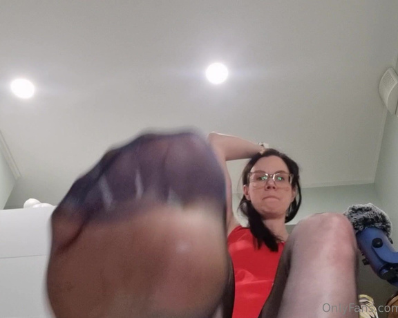 Taija Berryhill aka taijaberryhill - 04-27-2023 OnlyFans Video - Aitoja nylon _sukkia mun muruille Real nylons to my darlings