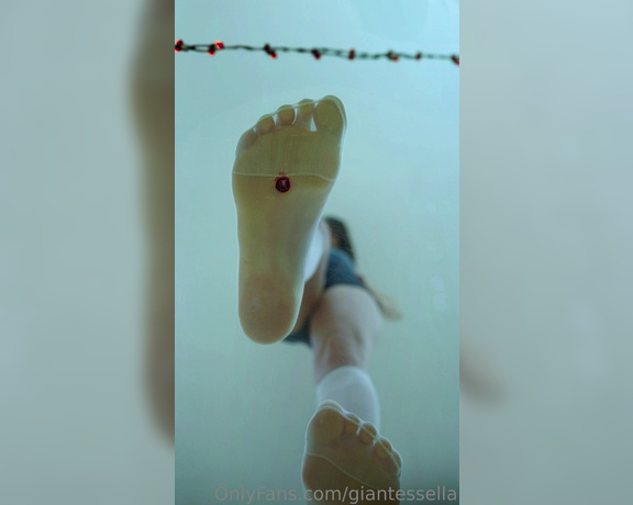 Giantess Ella aka giantessella - 08-17-2023 OnlyFans Video - Here is the vertical video of my last upload for all my phone users  next