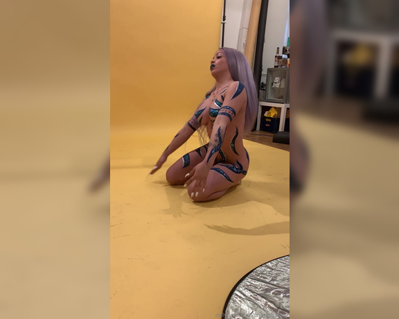 Chanel Saucy aka chanelsaucy - 03-07-2019 OnlyFans Video - Behinds The Sceens To The Bodypaint Photoshoot I Did The Other Day  It Was So