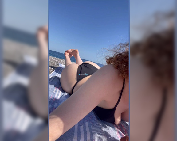 CoppiaF3tish aka coppiaf3tish - 04-23-2024 OnlyFans Video - Primo giorno di mare preferisci il mio culone, i miei piedini o la mia fichetta ____