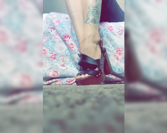 KIki Kitsune aka kiki_kitsune - 11-19-2020 OnlyFans Video - Little dangle