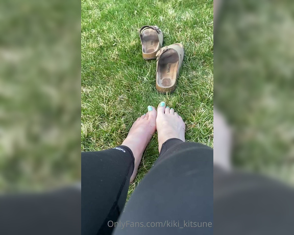 KIki Kitsune aka kiki_kitsune - 05-03-2022 OnlyFans Video - Enjoying the sunshine