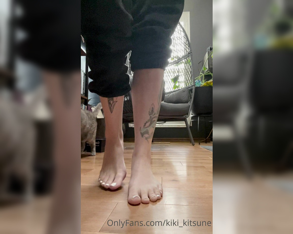 KIki Kitsune aka kiki_kitsune - 02-04-2023 OnlyFans Video - Just cleaning