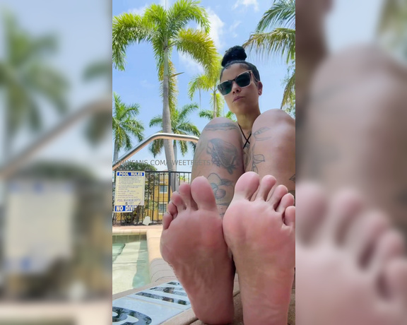 Sweetfeetsy aka sweetfeetsy - 05-20-2024 OnlyFans Video - Summer time poolside tease