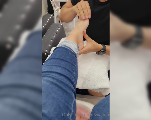 EvvaLion aka evvalion - 08-06-2021 OnlyFans Video - Hi loves, I was a spa nails day  yupiiiiii_4gjj