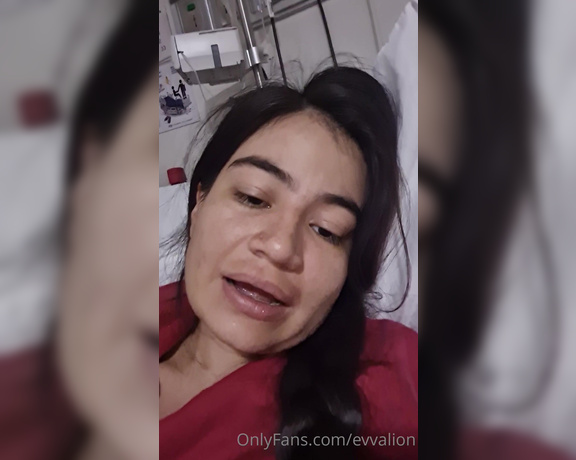 EvvaLion aka evvalion - 10-07-2022 OnlyFans Video - I have been absent because I have serious health problems, I am hospitalized at the moment