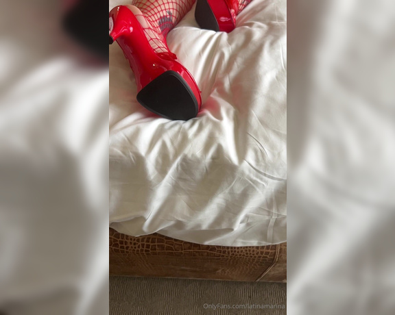 Latina Marina aka latinamarina - 06-28-2024 OnlyFans Video - Happy fishnet Friday my luvs n pets