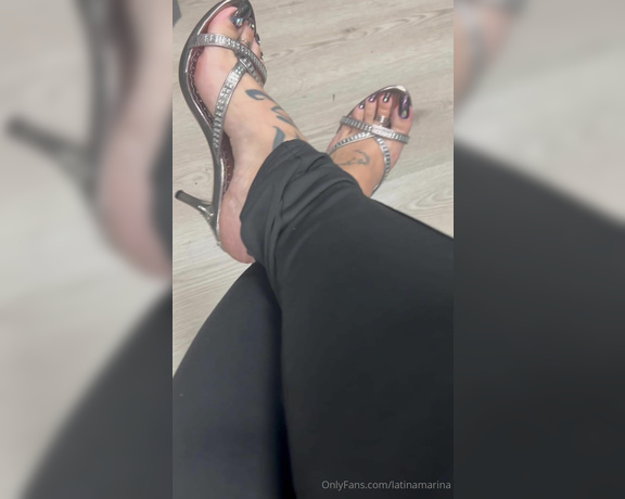 Latina Marina aka latinamarina - 11-24-2024 OnlyFans Video - A client described these mules for a customI said Im not sure if I have any