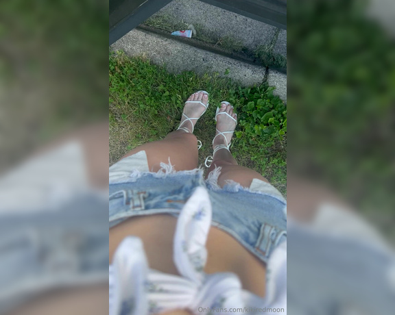 Kikiredmoon aka kikiredmoon - 05-25-2024 OnlyFans Video - Sandal day