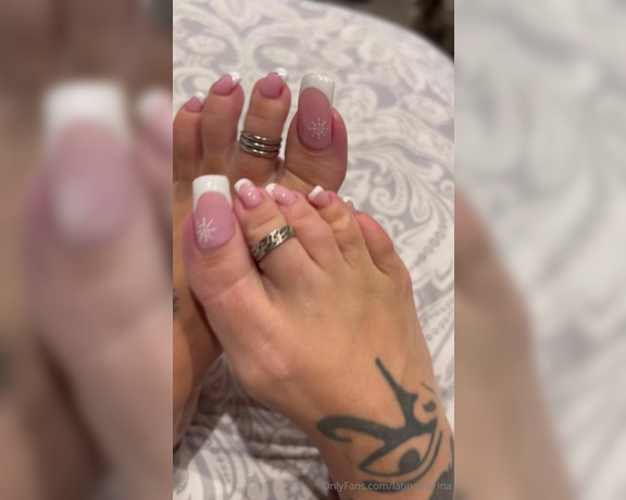 Latina Marina aka latinamarina - 11-30-2024 OnlyFans Video - The new mani pedi full set 110 Swipe for vids  Tip if u luv it