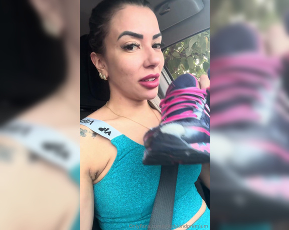 Lytta Queen Premium aka lyttablondpremium - 12-06-2024 OnlyFans Video - Do you like sweaty feetDo you think i have to drive barefoot or on socks