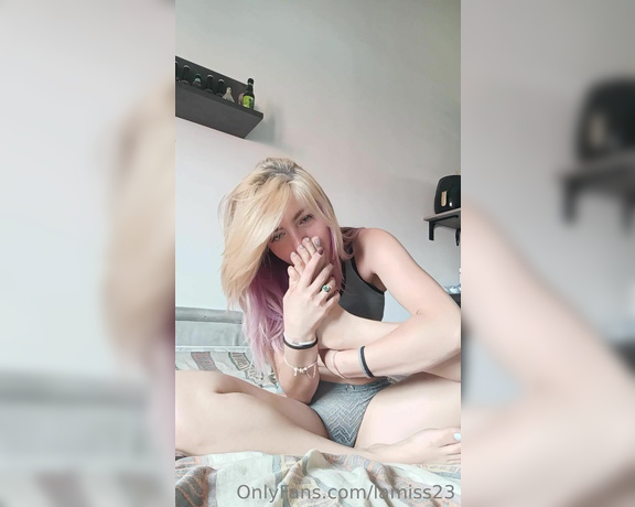 LaaMiss23 aka lamiss23 - 07-18-2023 OnlyFans Video - AMORE É PRONTA LA CENAA Dove preferisce cenare a tavola o nel letto