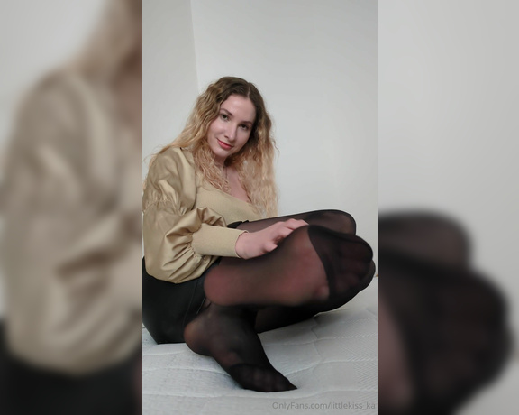 LittleKiss_ka aka littlekiss_ka - 04-10-2024 OnlyFans Video - Focus on my feet