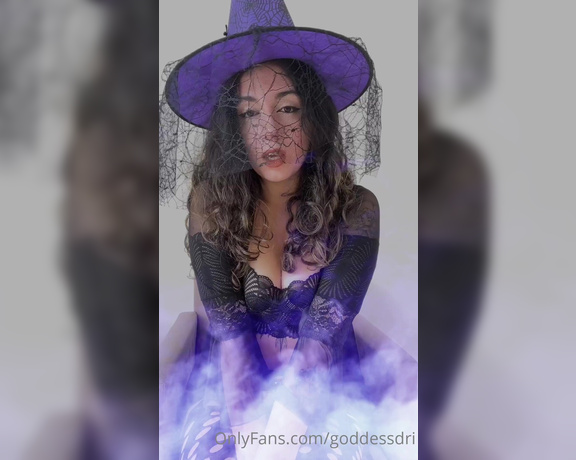 Goddess Dri aka goddessdri - 10-26-2022 OnlyFans Video - Still trapped, still mine