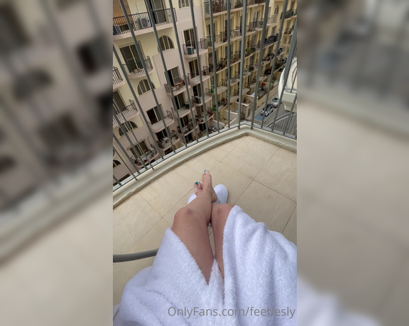 Goddess Lesly aka leslyfeet - 05-14-2023 OnlyFans Video - Leaked leslyfeet 10049