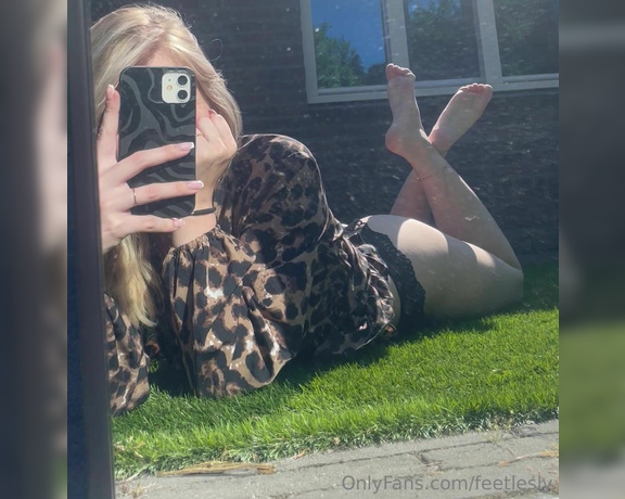 Goddess Lesly aka leslyfeet - 06-02-2023 OnlyFans Video - Good morning, think about me today