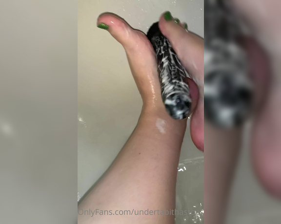 Tabitha Toes aka tabithatoes - 02-18-2021 OnlyFans Video - Two minutes of my beautiful wet feet pumping your cock in the shower  youre welcome