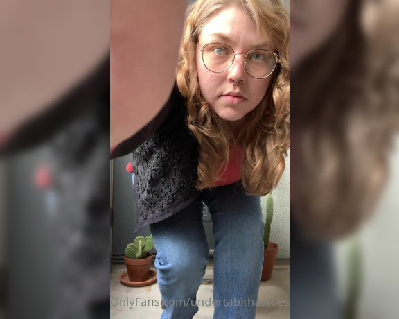 Tabitha Toes aka tabithatoes - 02-09-2021 OnlyFans Video - Roughly six minutes of me dangling and teasing you as I take off my shoes and