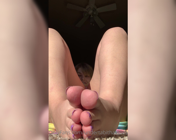 Tabitha Toes aka tabithatoes - 03-14-2021 OnlyFans Video - Not sure how to describe this one haha As usual just me having fun  Full