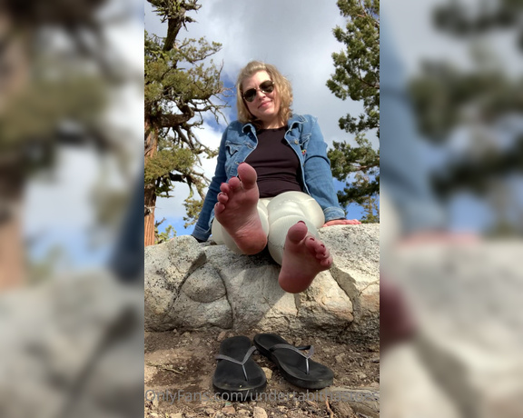 Tabitha Toes aka tabithatoes - 04-24-2021 OnlyFans Video - 8 minutes of me taking a smoke break and teasing you with my toesies, light talking