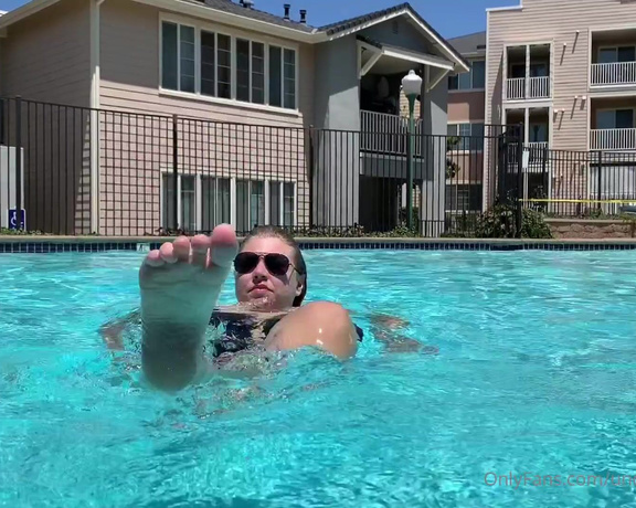 Tabitha Toes aka tabithatoes - 07-14-2021 OnlyFans Video - Silly little two min video of me in the pool