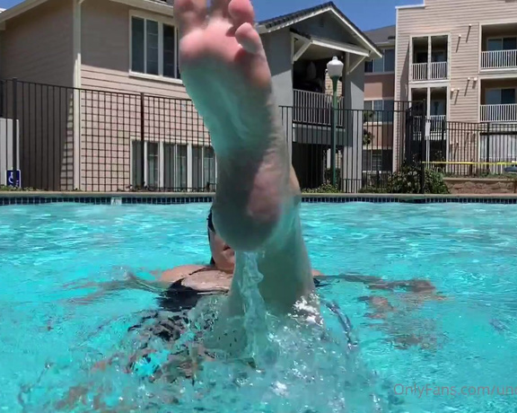 Tabitha Toes aka tabithatoes - 07-14-2021 OnlyFans Video - Silly little two min video of me in the pool