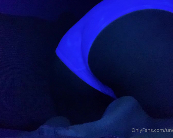 Tabitha Toes aka tabithatoes - 09-14-2021 OnlyFans Video - Cant wait to put my black lights to use for Halloween