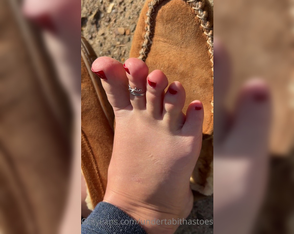 Tabitha Toes aka tabithatoes - 11-26-2021 OnlyFans Video - A six min clip with the new phone