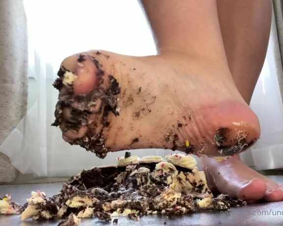 Tabitha Toes aka tabithatoes - 08-26-2022 OnlyFans Video - A highly requested video Nude Nail food crush Hope you enjoy me telling you to clean