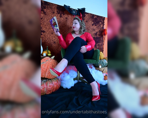 Tabitha Toes aka tabithatoes - 10-17-2022 OnlyFans Video - RETURN OF THE SPOOKY LIBRARIAN PART THREE OF FOUR When you arrive for your weekly spooky