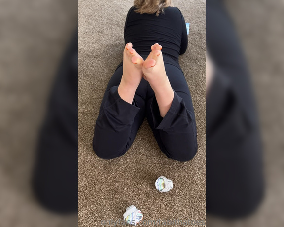 Tabitha Toes aka tabithatoes - 04-18-2023 OnlyFans Video - Part 22 Sockless no talking, 7min