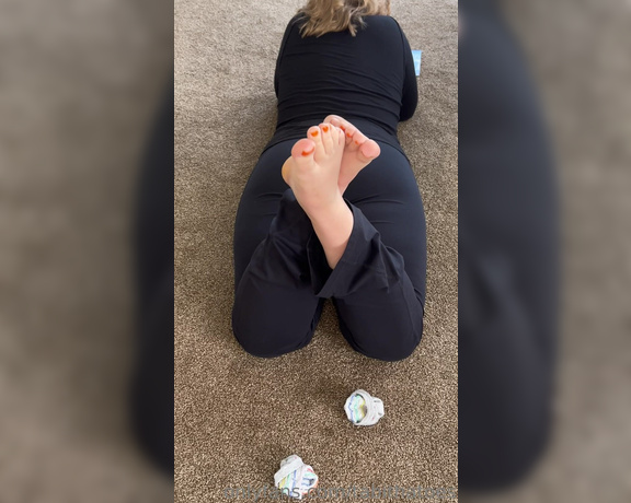 Tabitha Toes aka tabithatoes - 04-18-2023 OnlyFans Video - Part 22 Sockless no talking, 7min