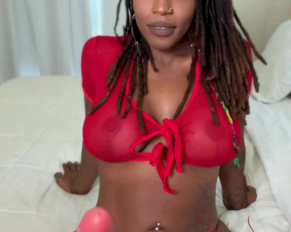 Thee Lady Siren aka theeladysiren - 08-25-2023 OnlyFans Video - You all want me to control your dicks, but do any of you really deserve to